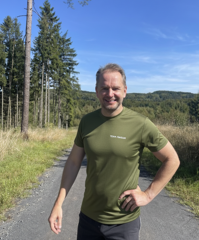 Team Awsum Army Green Mens Performance T-Shirt