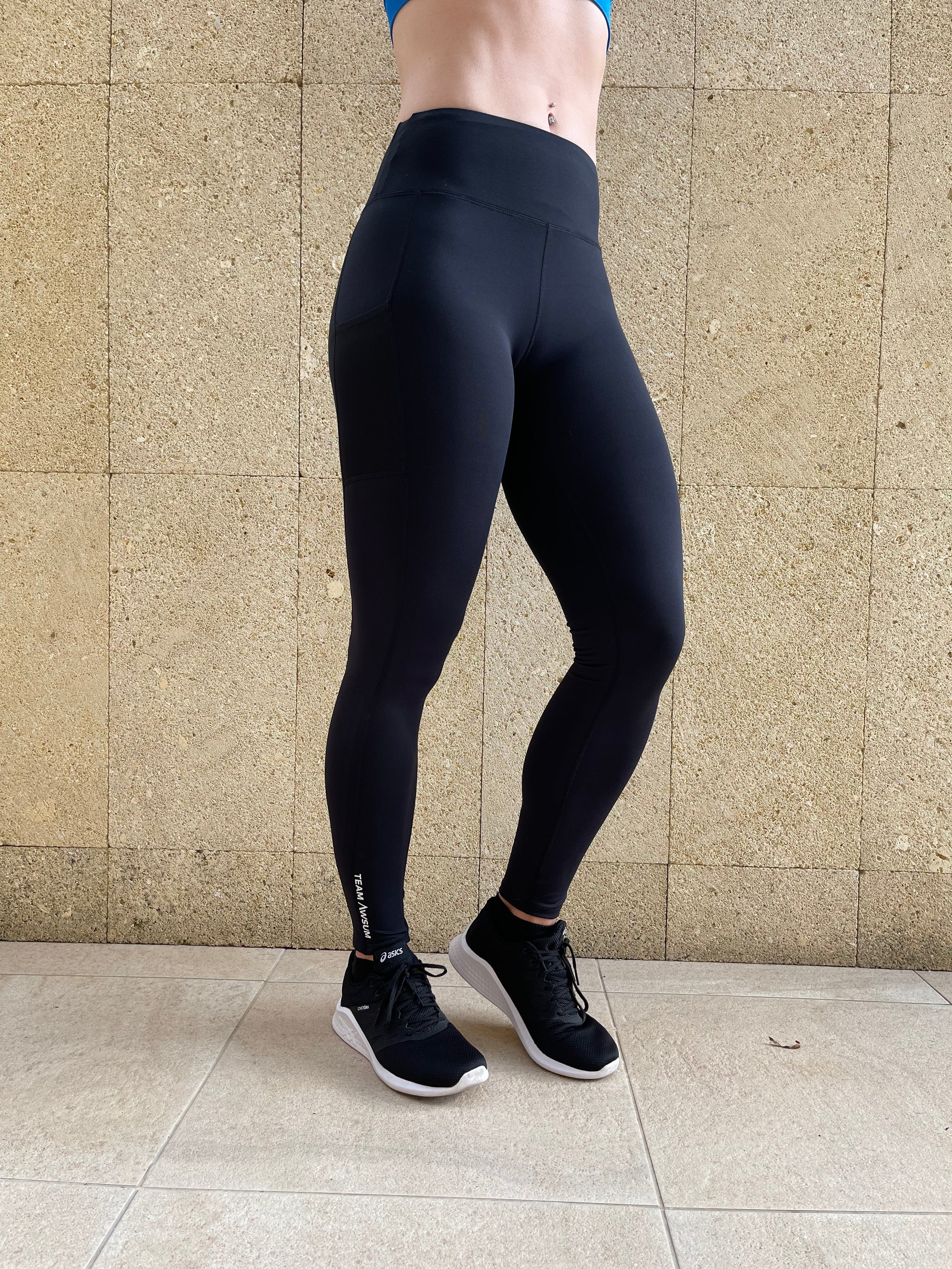 Team Awsum Womens Compression Performance Leggings Black